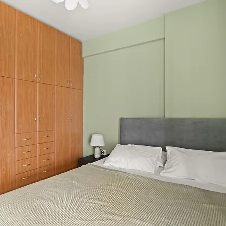 Emerald Elegance Kalamata